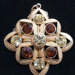 Vintage Sarah Coventry Gold Tone Pendant With Brown & Topaz Crystals